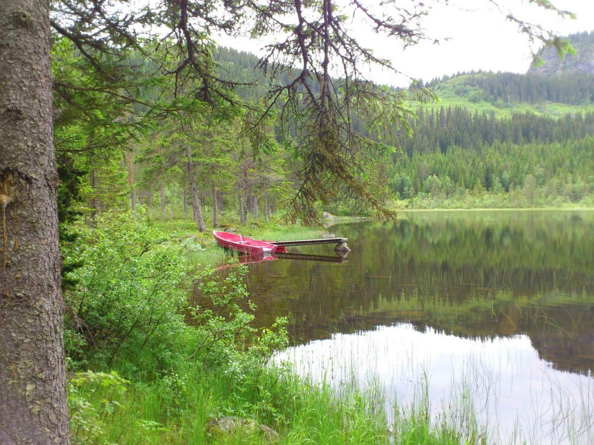 Leilighet I Amotsdal ภายนอก รูปภาพ
